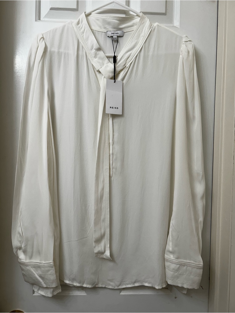 NEW Reiss soft White Tie-Neck Long Sleeve Blouse size 10